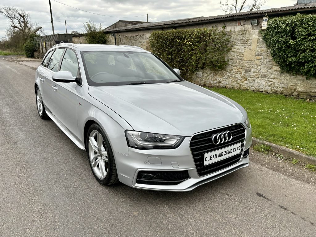 Audi A4 Avant S-Line 2.0 TFSi Auto