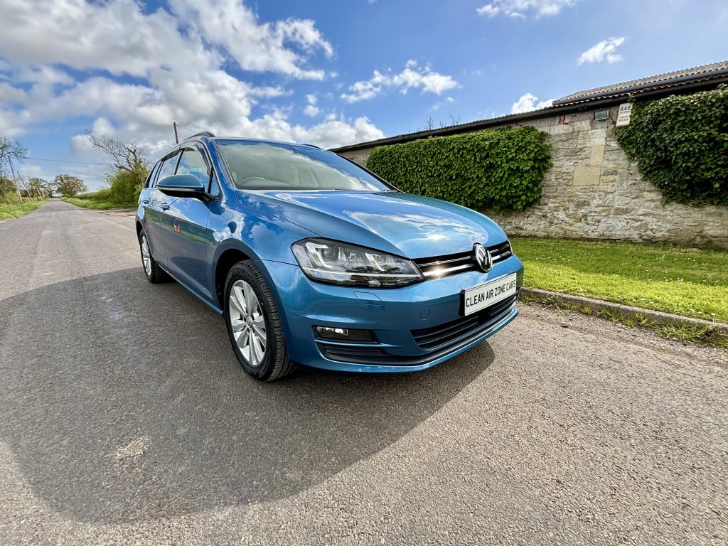 VW Golf SE Estate 1.2 TSi Auto