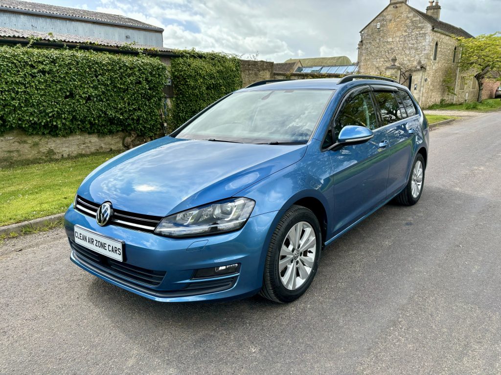 VW Golf SE Estate 1.2 TSi Auto