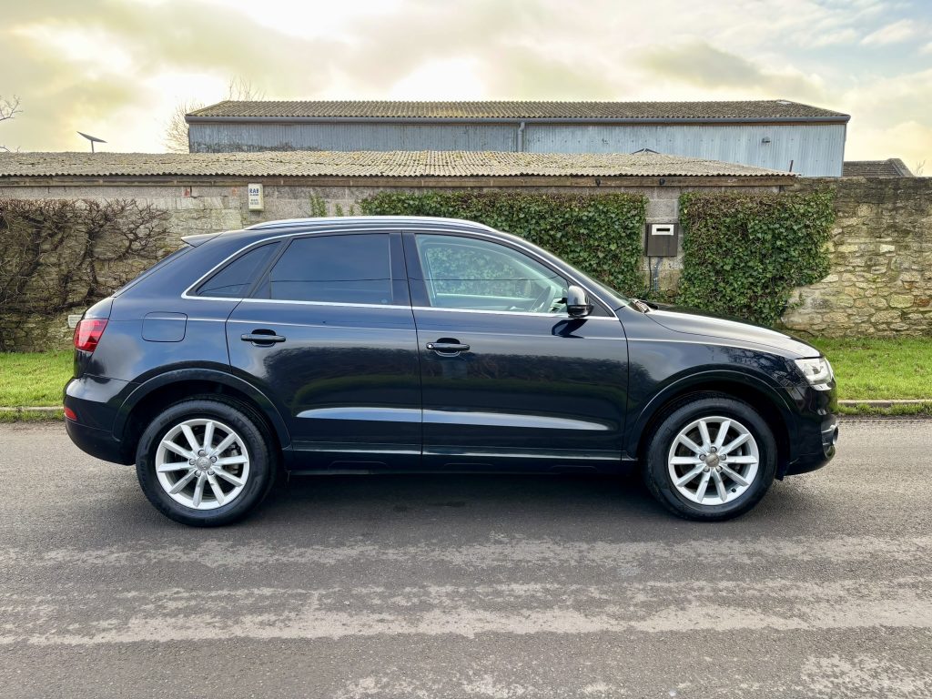 Audi Q3 SE 2.0 TFSI quattro 170PS