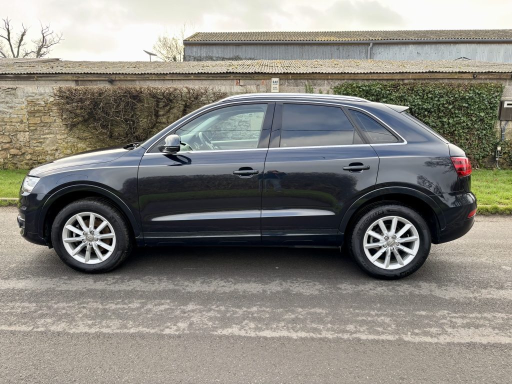 Audi Q3 SE 2.0 TFSI quattro 170PS